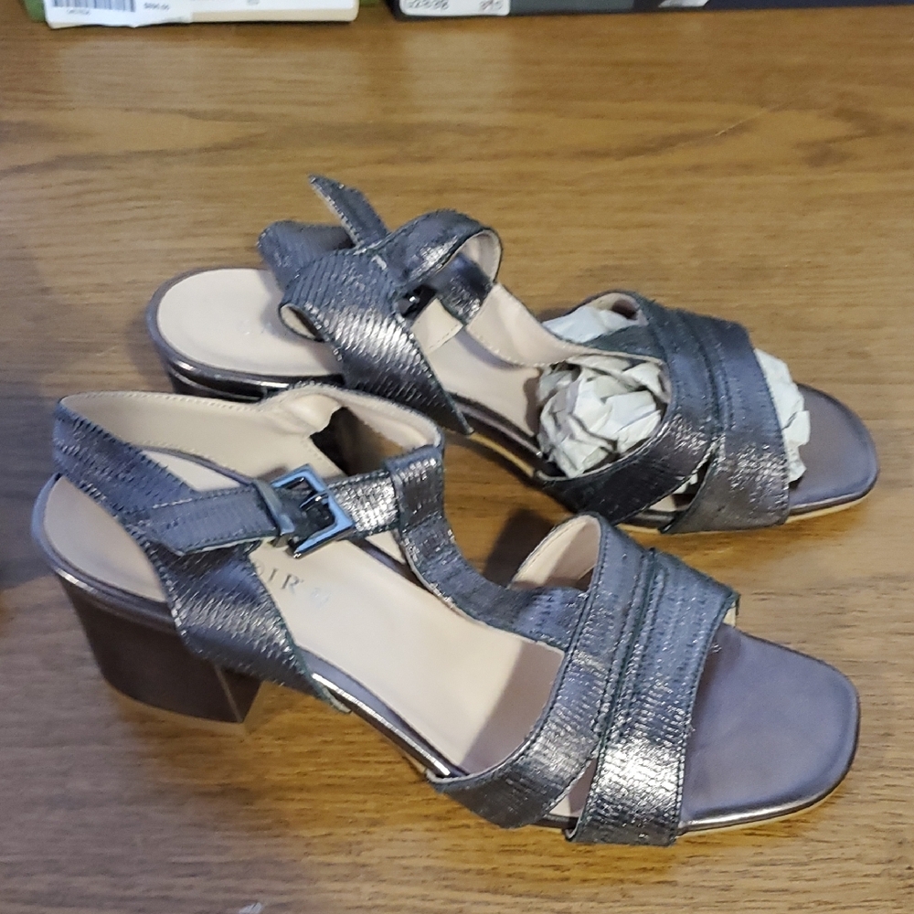 Stylish Gray Women's Sandals